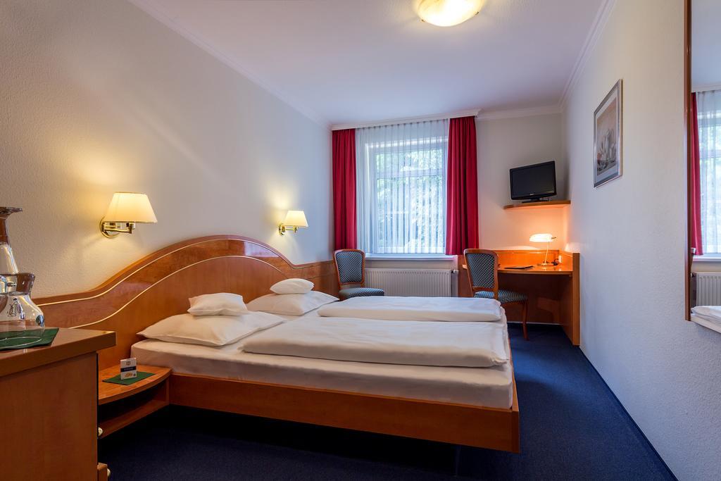 Akzent Hotel Privat - Das Nichtraucherhotel Dresden Buitenkant foto